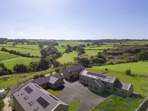 Photo 13- click for photo gallery